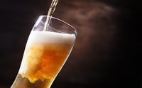 ¿Cuánto engorda la cerveza sin alcohol?